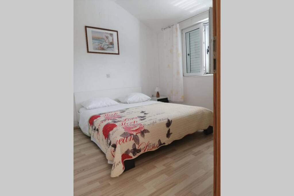 Apartment Lea - Amazing Sea View Sreser Exterior foto